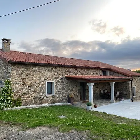 Casa Peinado * Boimorto (A Coruna)