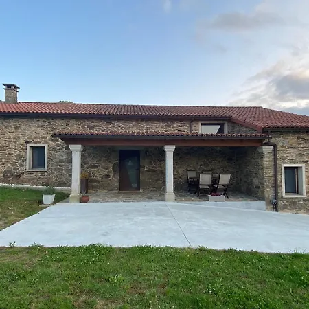 펜션 Casa Peinado Boimorto (A Coruna)